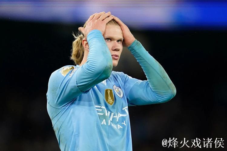 哈兰德头球建功并罚进关键点球，福登打入精彩远射，曼城3-0力克水晶宫